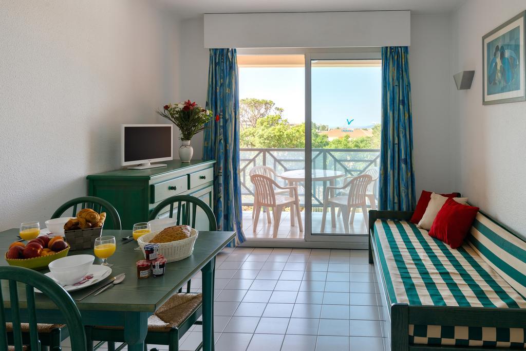 Lagrange Vacances Le Domaine Des Grands Pins Saint-Raphael (Var) Quarto foto